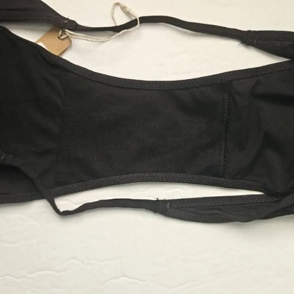 2 PAIR SKIMS SIDE‎ STRING PANTY NWT